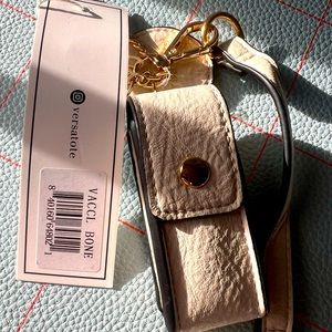 Lipstick/Balm carry case